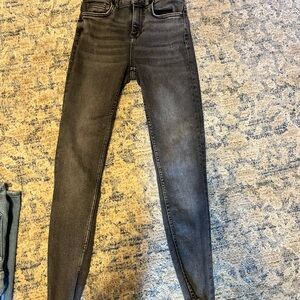 Zara Black Skinny Jeans Modern Fit